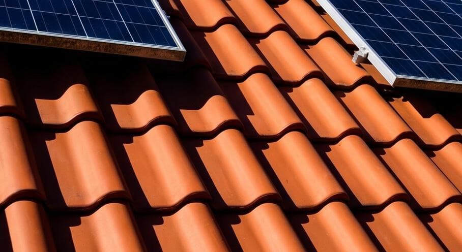 ¿Cómo saber si su tejado necesita más ventilación?