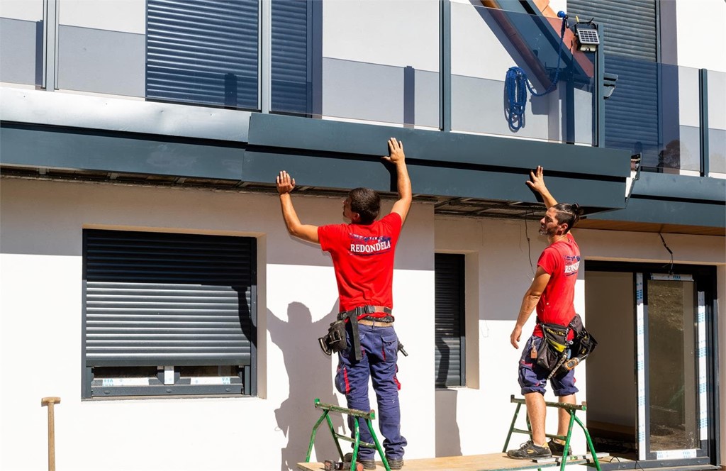¿Construyendo una vivienda nueva? No se olvide de los canalones