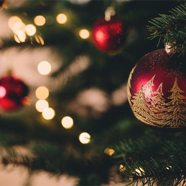 El equipo de Canal Redondela les desea felices fiestas