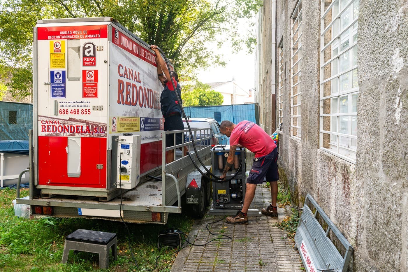 Trabajos de retirada de amianto en Redondela