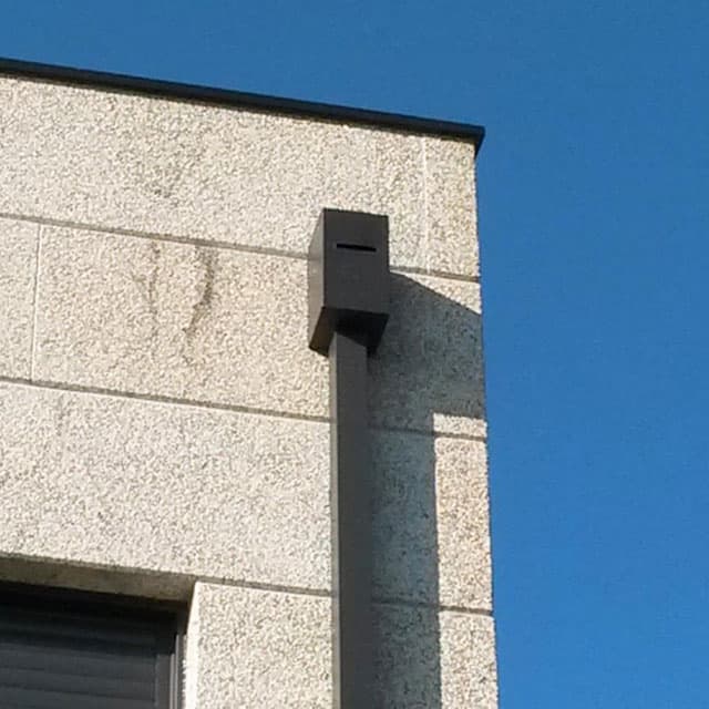También fabricamos los accesorios que completan la instalación
